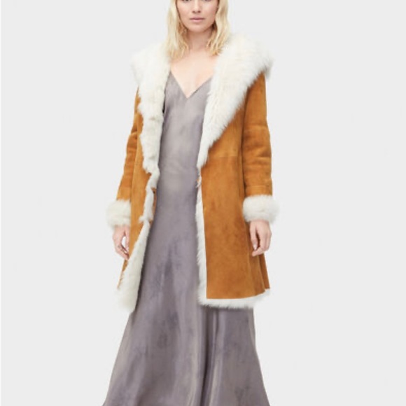 UGG NWT Vanesa Toscana Shearling Coat SOLD OUT - Picture 3 of 11